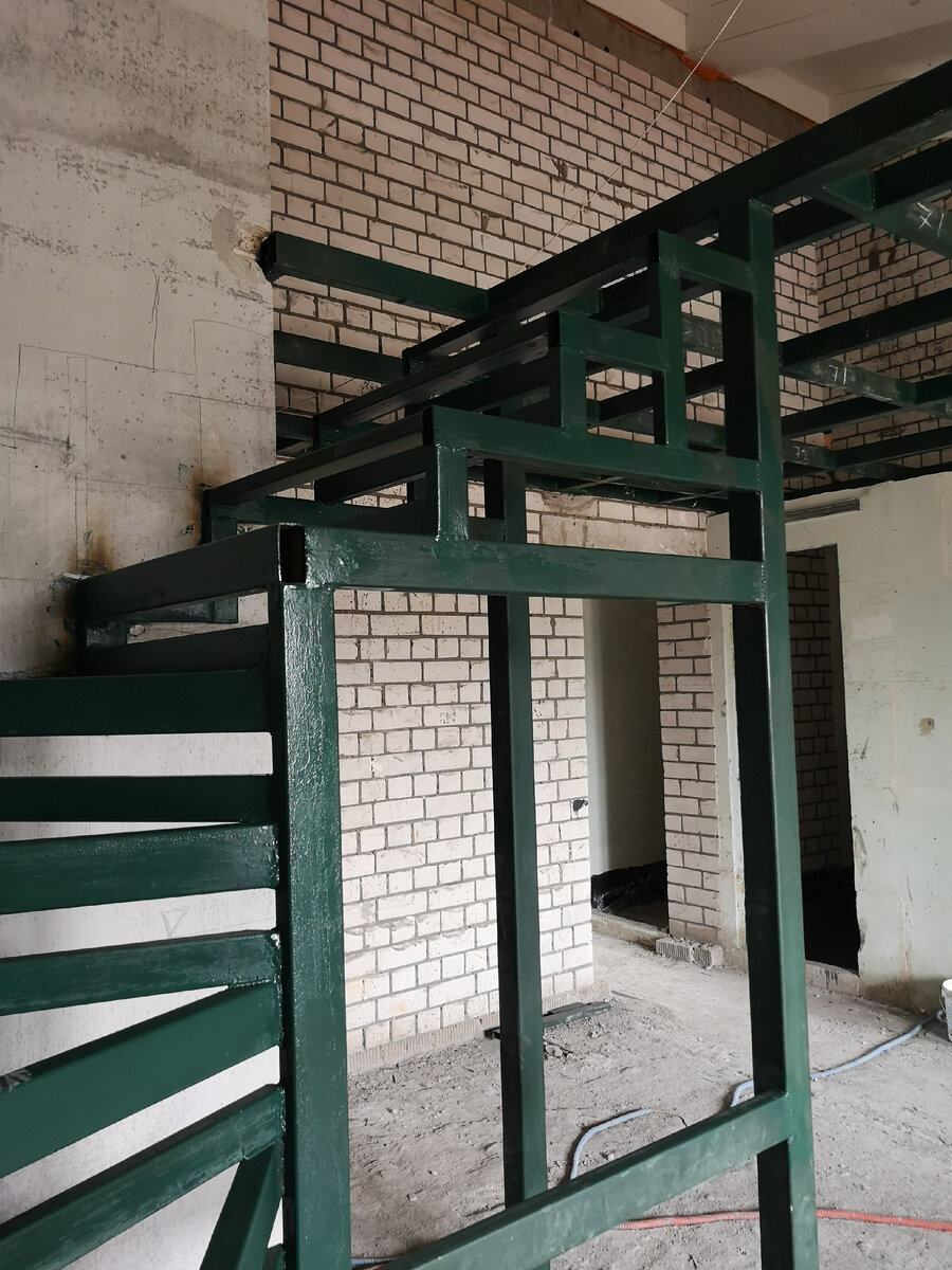 Каркас лестницы