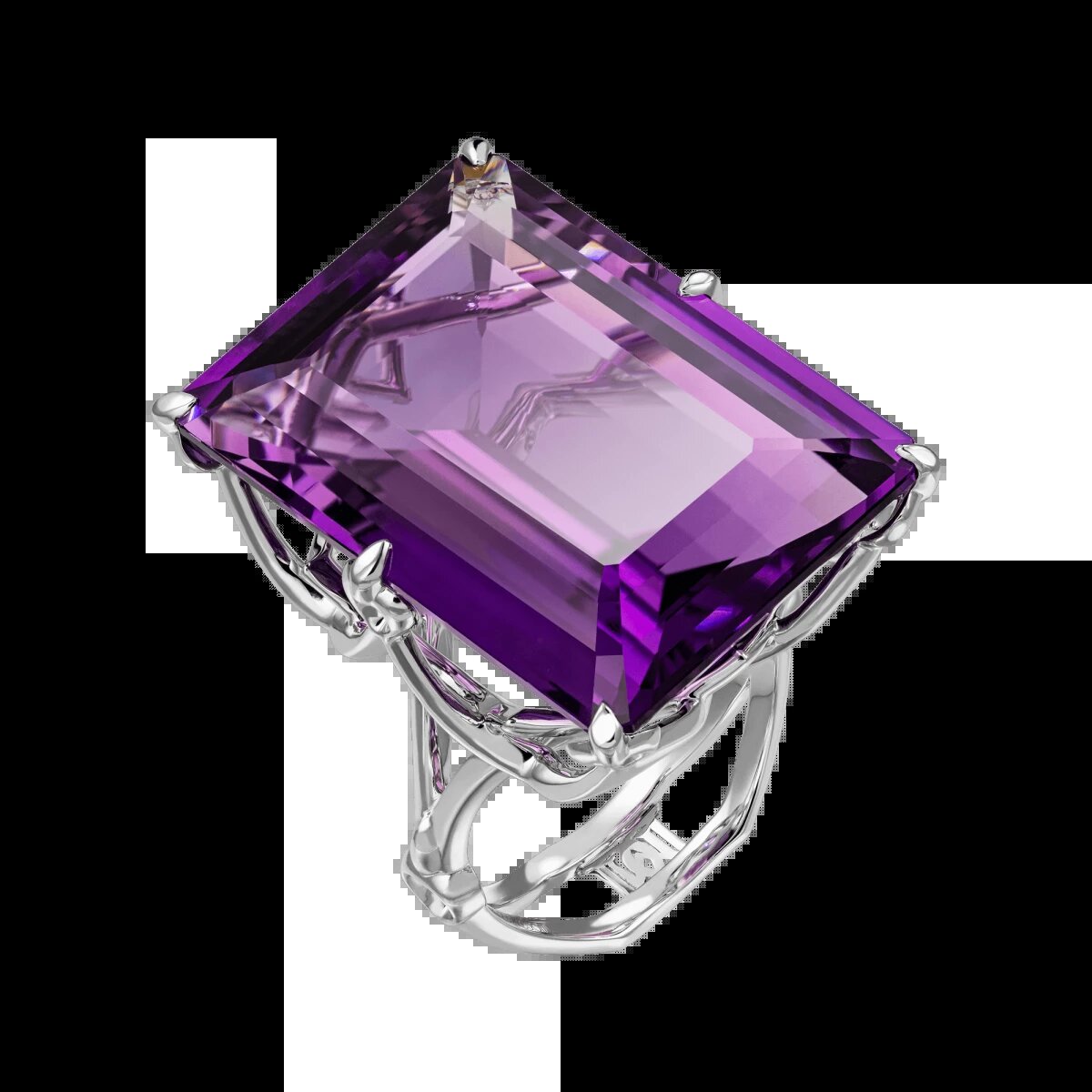 На фото: Кольцо с аметистом «Фрагмент ночи»