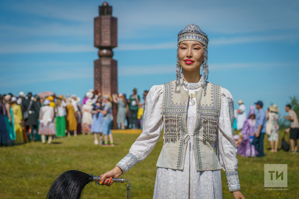 Кадр из фоторепортажа «Ысыа́х — якутский праздник лета». Фото: © Владимир Васильев / «Татар-информ»