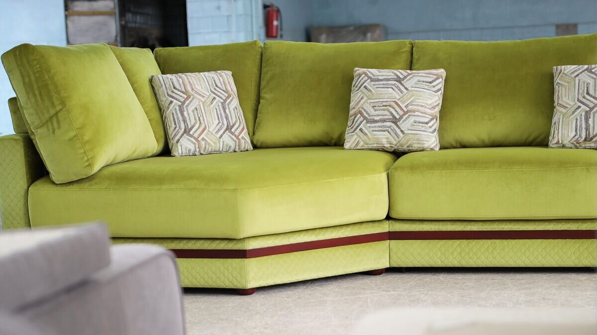    Производство мебели на фабрике "Мебель мастер" в Краснодаре© РИА Новости / Виталий Тимкив