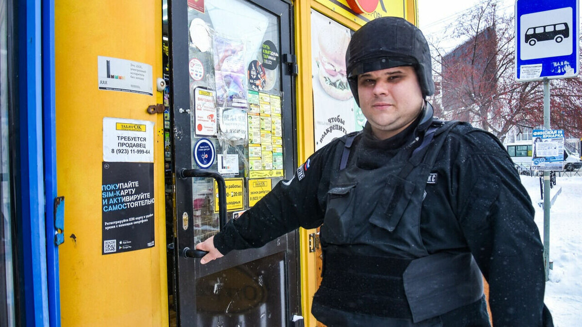 вендинговый автомат вкусвилл. магазин линия внутри. перепутали заказ. "лабиринты для находчивости". перепутали заказ.