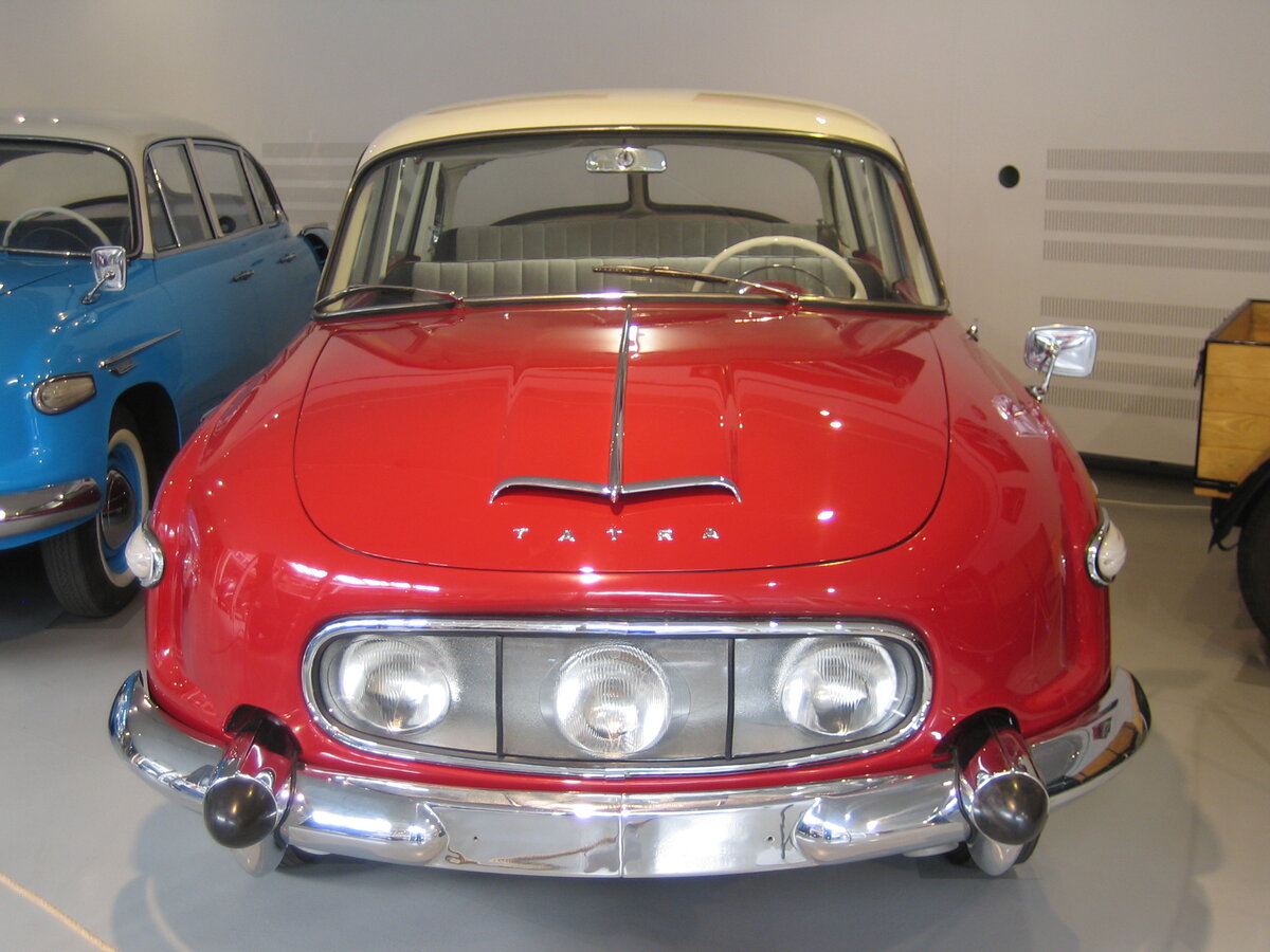 Tatra t603