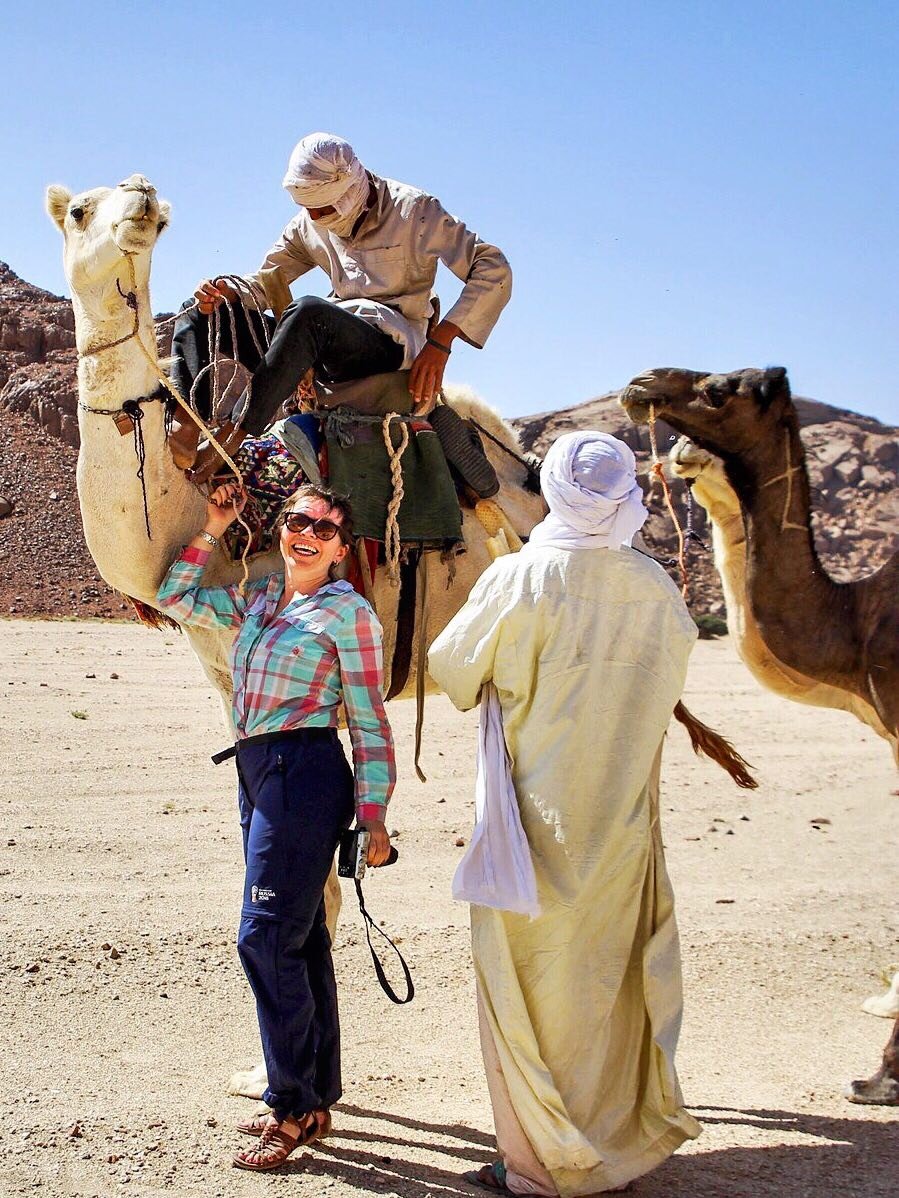 Да, и он не плюнул в меня!