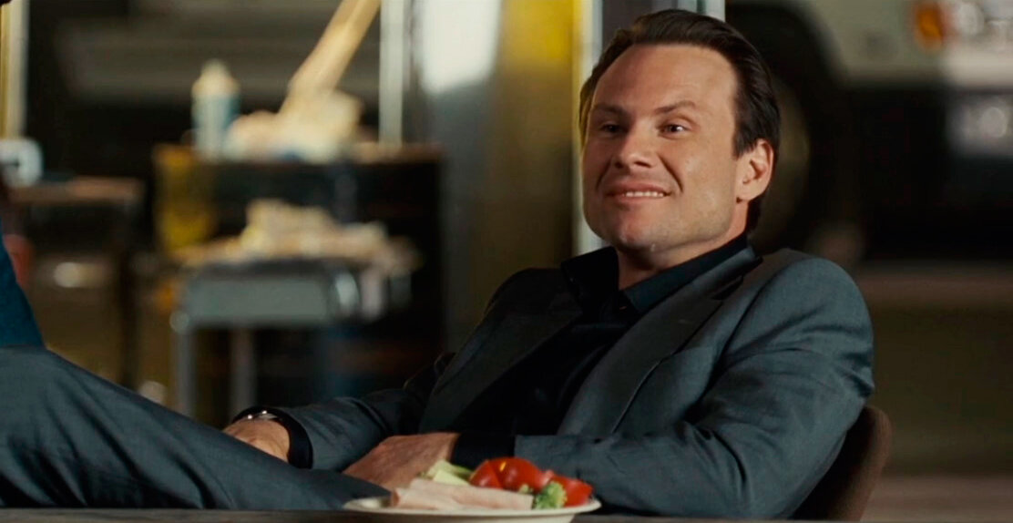 актер Кристиан Слэйтер (Долан) - кадр из фильма "Кадиллак Долана"