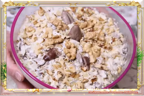 Еще один очень вкусный салат для Новогоднего стола. 