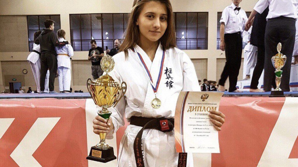Нина Сасовец карате