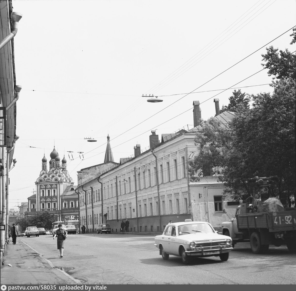 10 фото. Москва времён СССР и сегодня. Таганка. Верхняя Радищевская улица |  Про life в Москве и не только здесь | Дзен