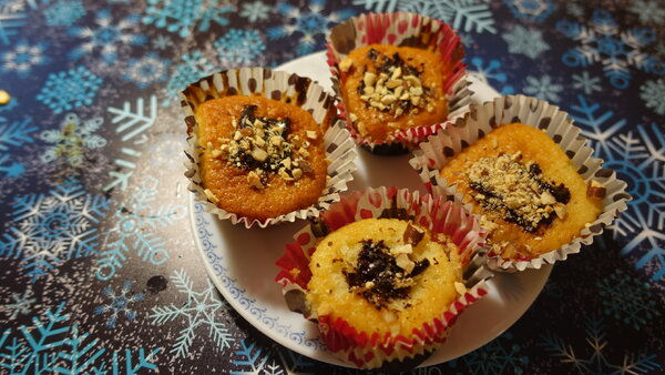 Вкусные маффины по рецепту Энди шефа. Тесто нужно взбить заранее, но делать быстро.