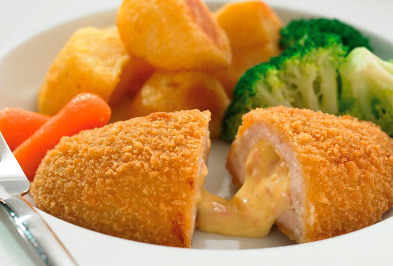 Слишком сочная, чтобы устоять перед ней!🤤🤤