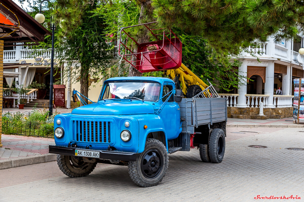 ГАЗ-52 автовышка. Ветераны крымскийх дорог. | Авиация и техника -  СвердловскАвиа | Дзен