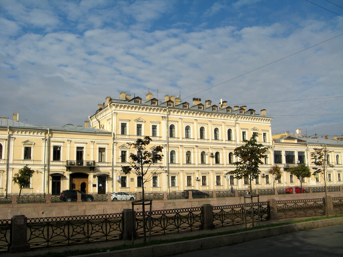 дом на мойке в санкт петербурге