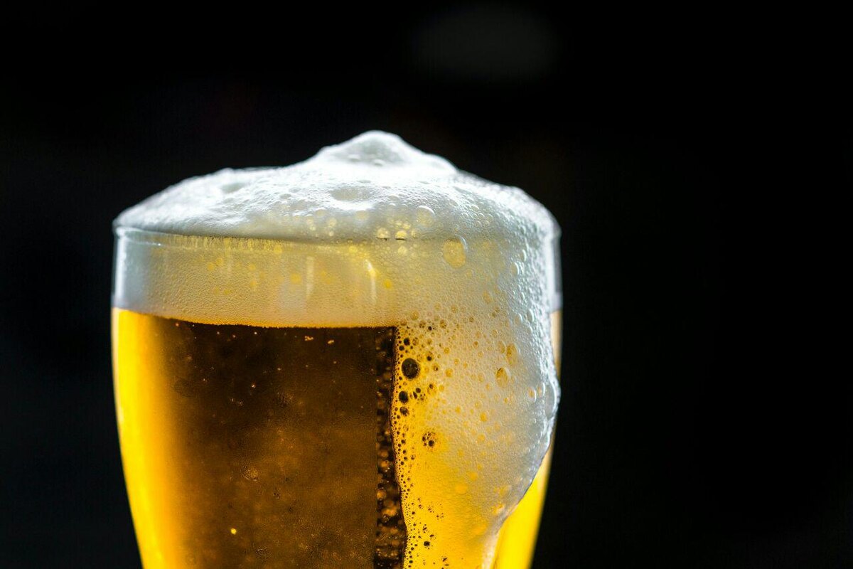 Источник фото https://www.pexels.com/photo/beer-glass-1571701/