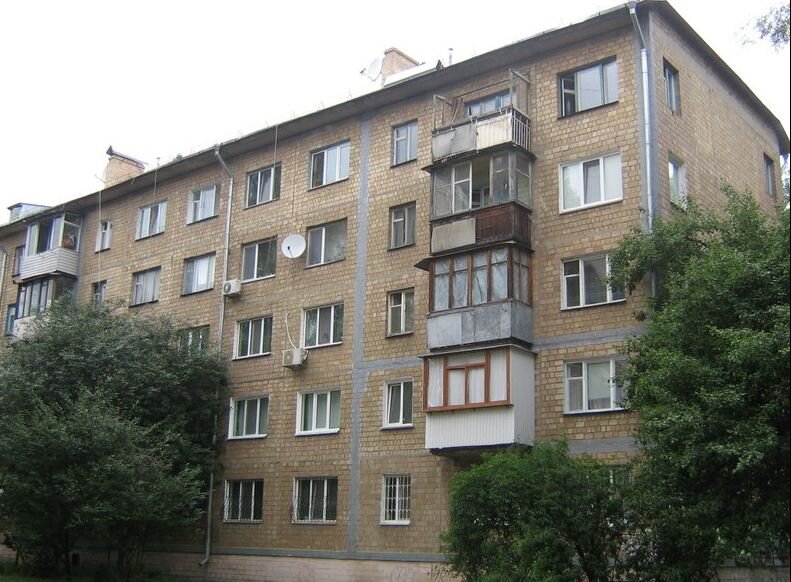 Типичная пятиэтажка