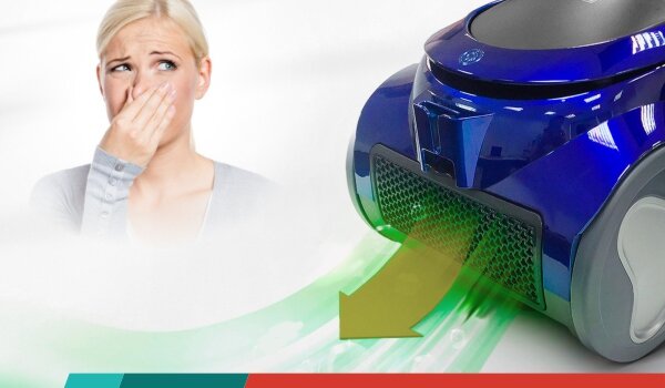 заметили неприятный запах при включении пылесоса?