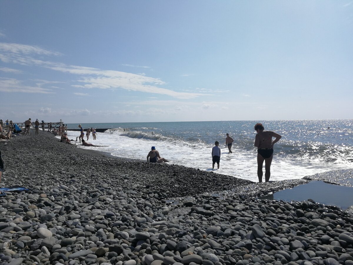 На пляже Адлера