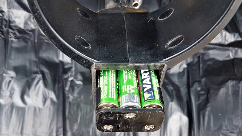 МД АКА Сигнум 7272 отсек для элементов питания