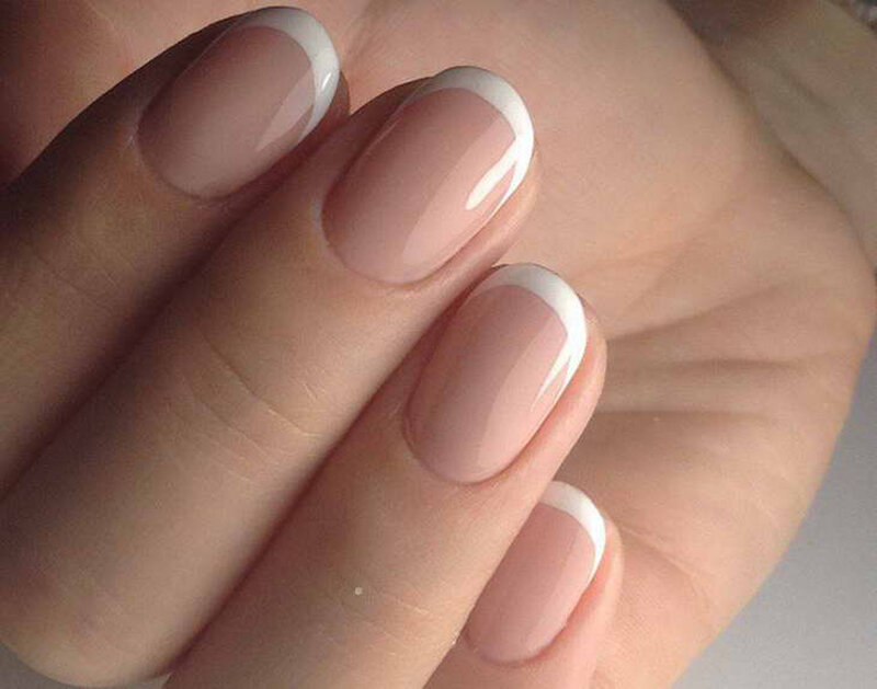 Как выглядит маникюр богатой девушки?