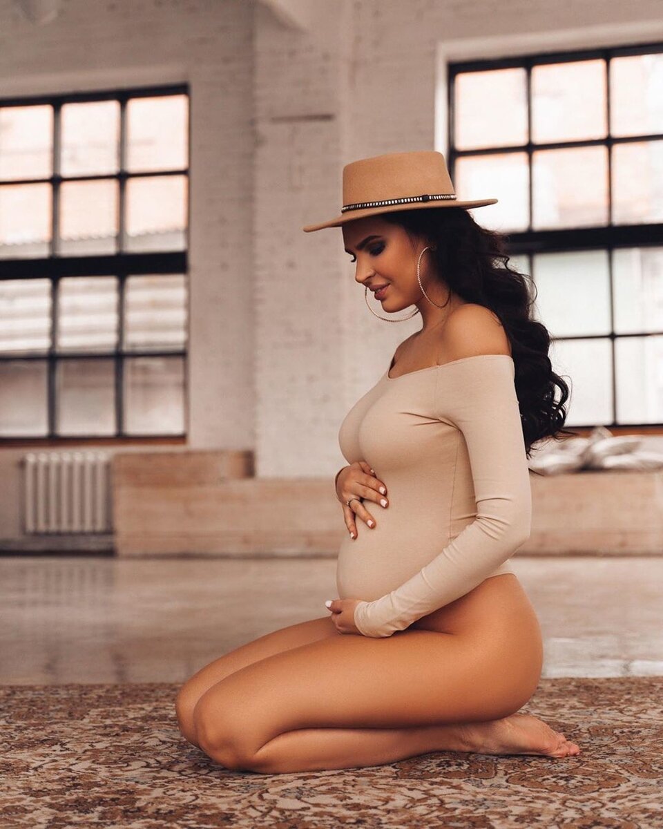 Пол будущего малыша Элла пока скрывает
​Фото: «Инстаграм»