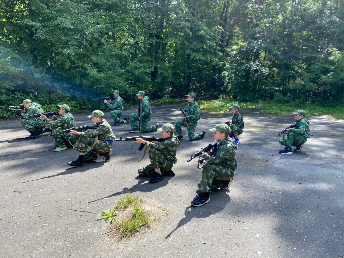 Спортивный лагерь в подмосковье. Лагерь Вымпел шторм Подмосковье. Лагерь Вымпел Ангарск. Вымпел шторм лагерь Тверь. Военно спортивный лагерь Преображенский в Подмосковье.