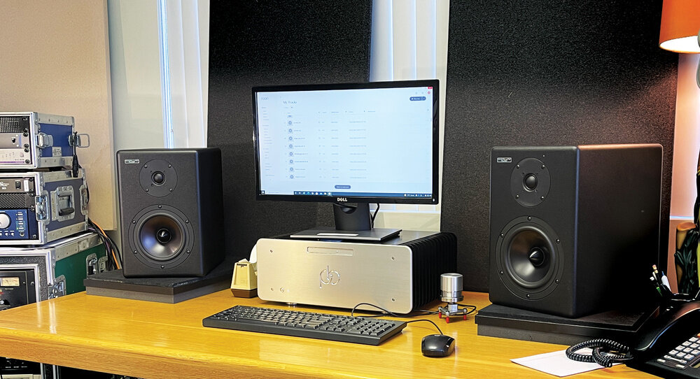 Pro3 Reference Monitor