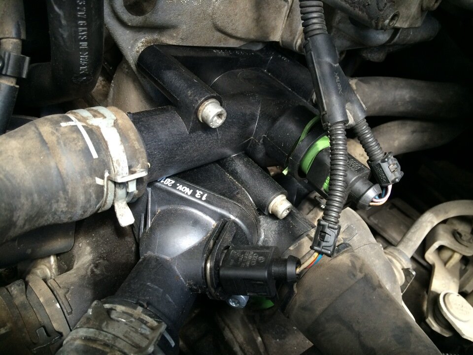 Термостат шкода рапид 