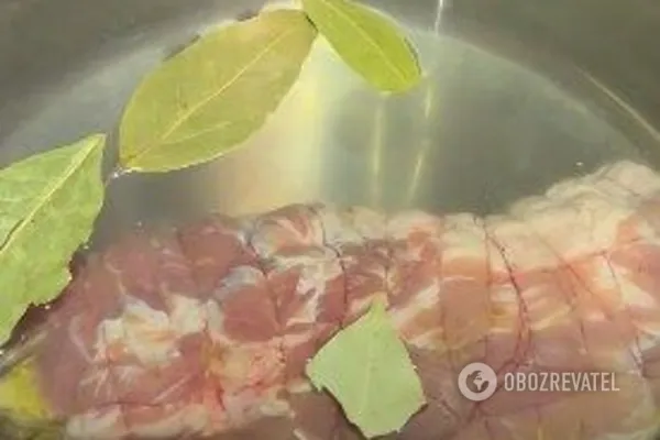 Варить 40 минут после закипания