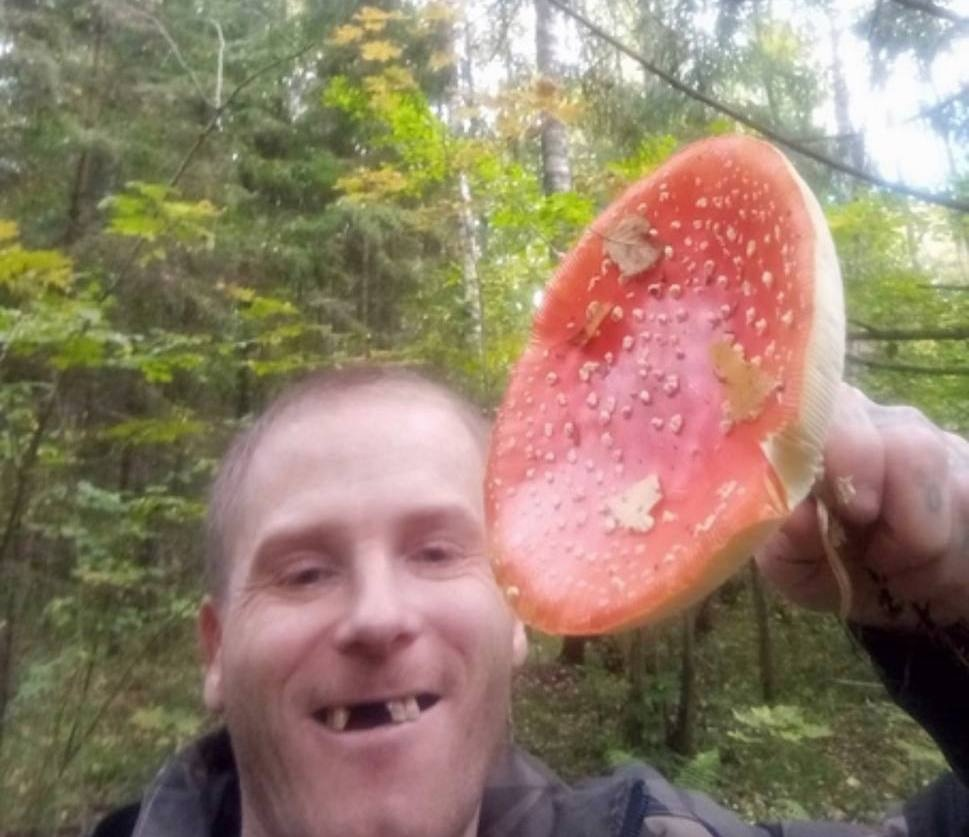 андрей ратников