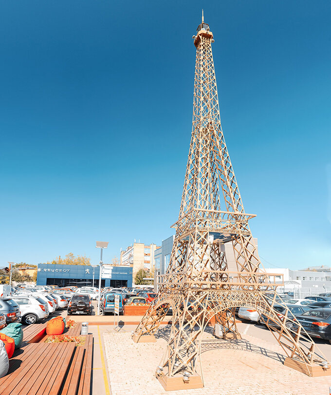 Эйфелева башня в перми. Эйфелева башня в коптево. Эйфелева башня на авиамоторной. Эйфелева башня на авиамоторной. Рыболово село эйфелева башня.