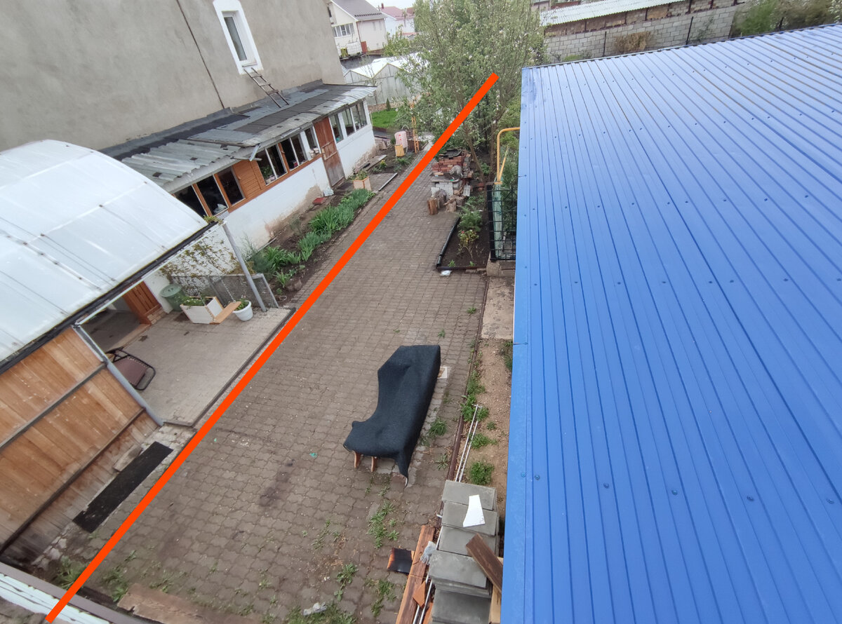Граница двух участков, как должна быть по закону. Фото автора