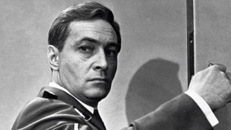     Штирлиц. Открытие источники.