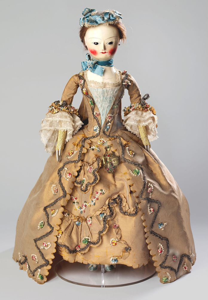 Модная кукла Пандора, изготовлена в Англии в 1755-1760-е гг. Музей Виктории и Альберта, Лондон. Источник изображения: http://collections.vam.ac.uk
