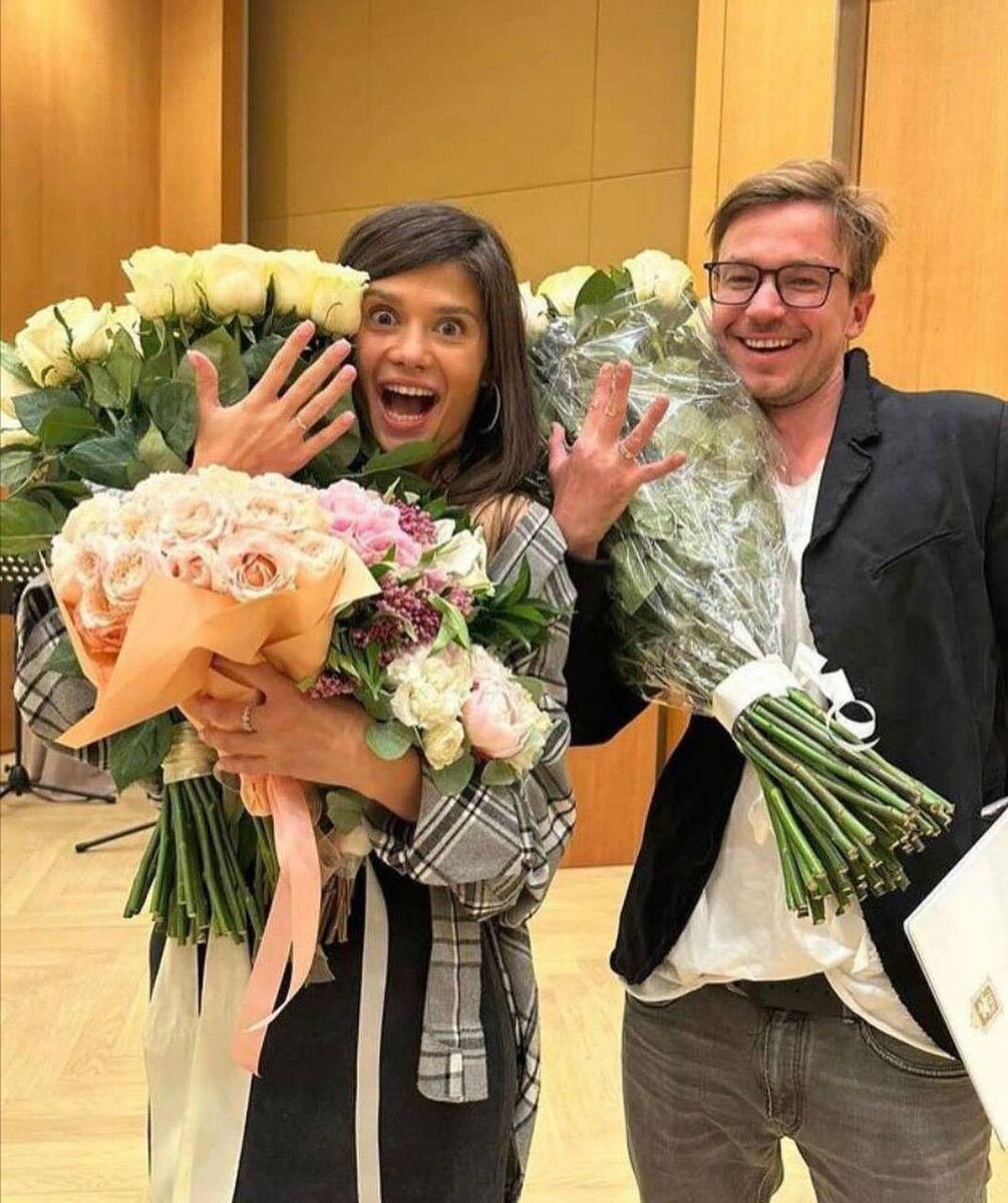 Александр Петров женился