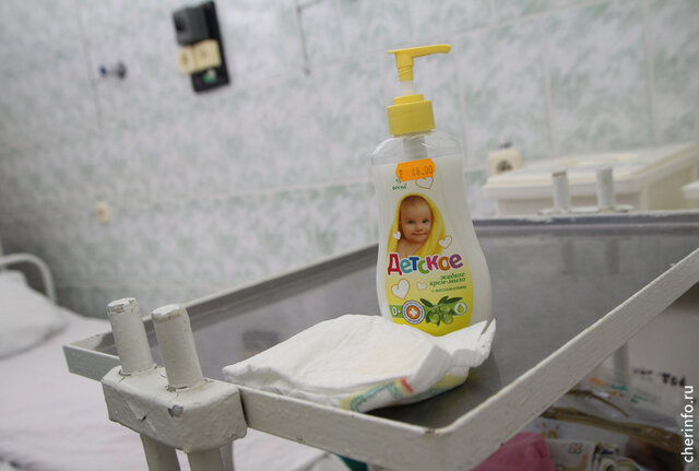    Тройняшки в семье Даниила Фомичева и Вероники Соколовой родились 28 августа.