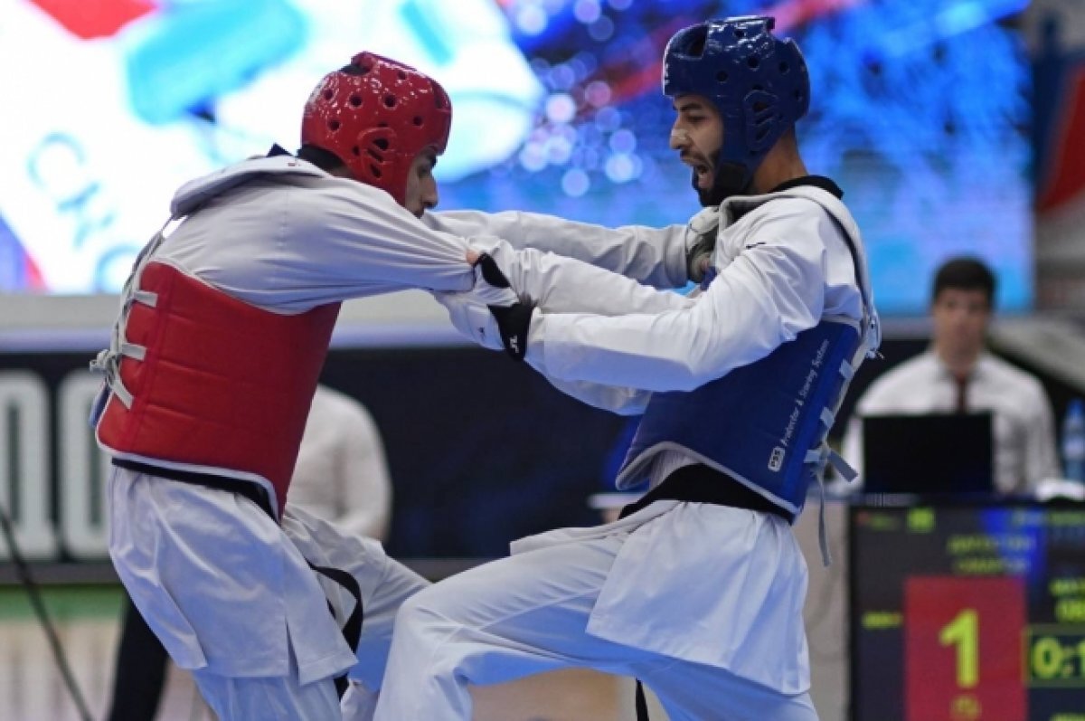    Кадырбеч Дауров завоевал золото на Чемпионате России по тхэквондо