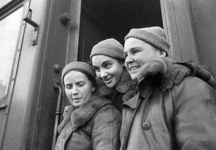 Слева направо: Марина Раскова, Валентина Гризодубова и Полина Осипенко.