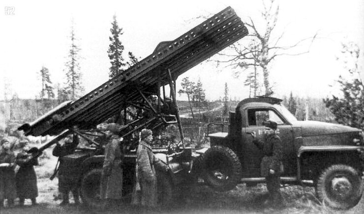 Установка БМ-13 "Катюша"