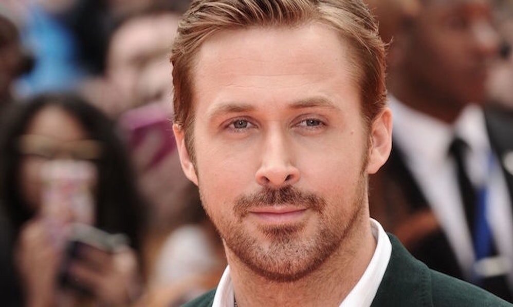 https://typeset-beta.imgix.net/elite-daily/2017/05/08023009/ryan-gosling-awards.jpg
