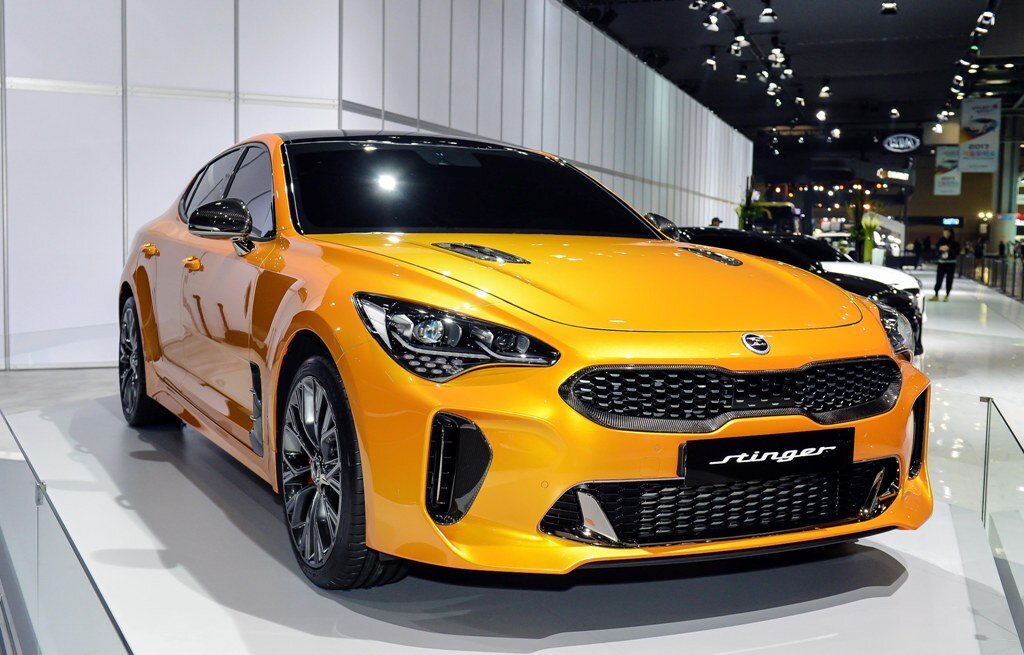 Фото Kia Stinger