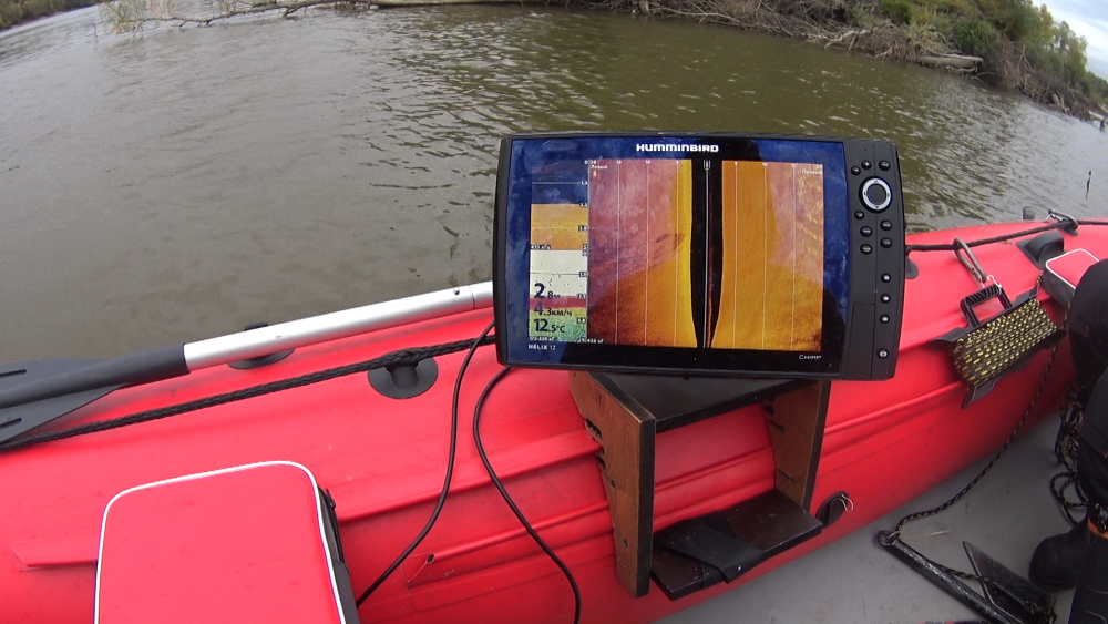 Держатель эхолота на ликтрос. Под эхолот пвх. Подставка под эхолот с акб с 2 удочкодержателями на ликтрос. Укб-1 под эхолот. Подставка под эхолот лоуренс в лодку пвх.