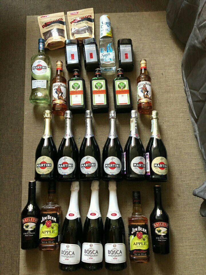                                                     Трофеи магазинных воришек.