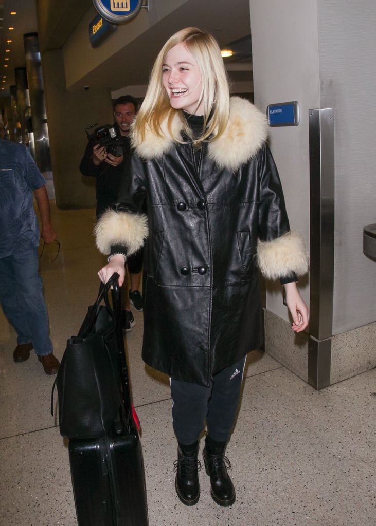   В отличие от простых смертных, запросы к одежде для путешествий у звёзд зачастую гораздо выше. И это объяснимо.-4