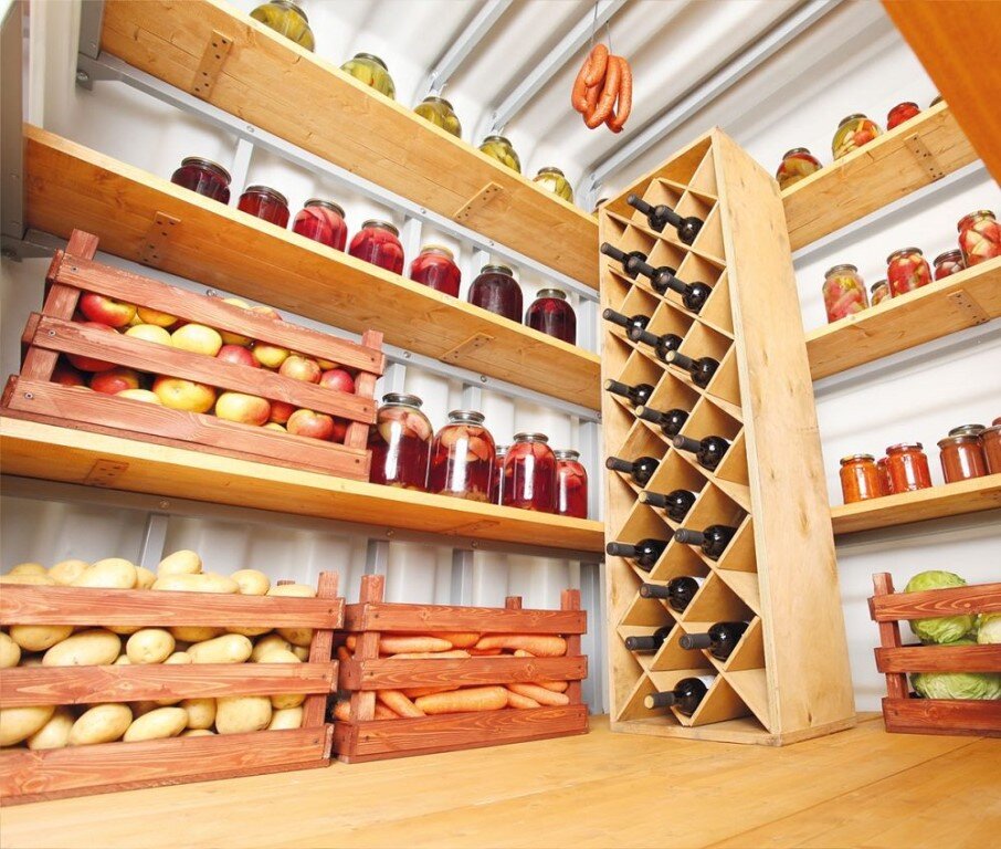 Подвал – это идеальное место для кладовой