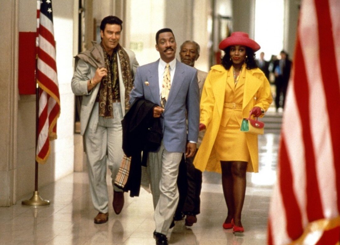 Фильм Джонатана Линни. В ролях: Эдди Мёрфи, Лейн Смит.