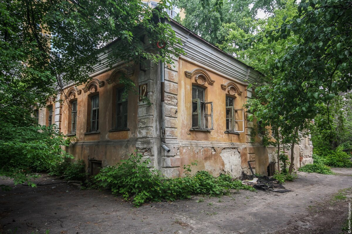 Дом купца Гарденина Воронеж. Усадьба Гарденина Воронеж история. Дом Гардениных. СТАРЕЙШЕЕ здание Воронежа. Дом Гарденина в Воронеже фото.