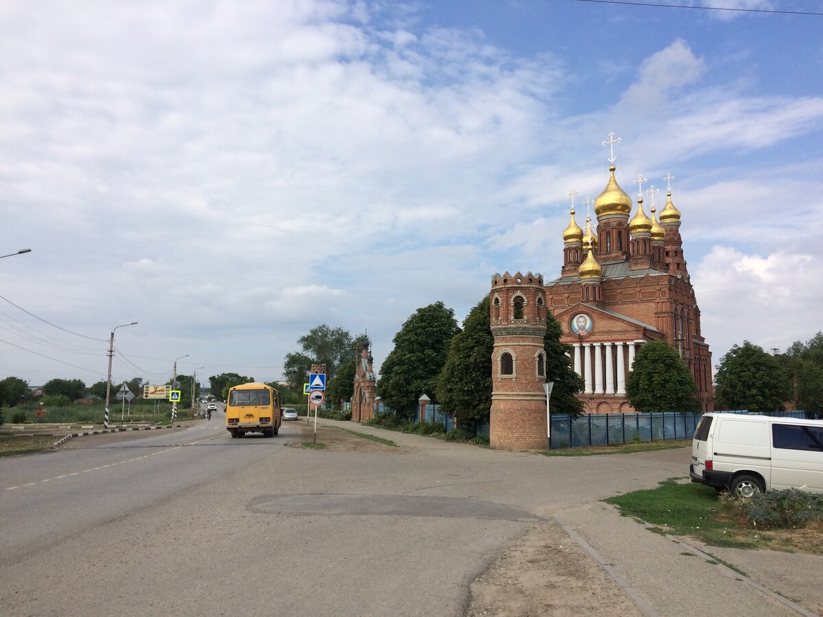 На велосипеде из Москвы в Сочи. День 18 часть 2. Станица Кущевская - это  абрикосовая столица Кубани | Записки Велопутешественника | Дзен