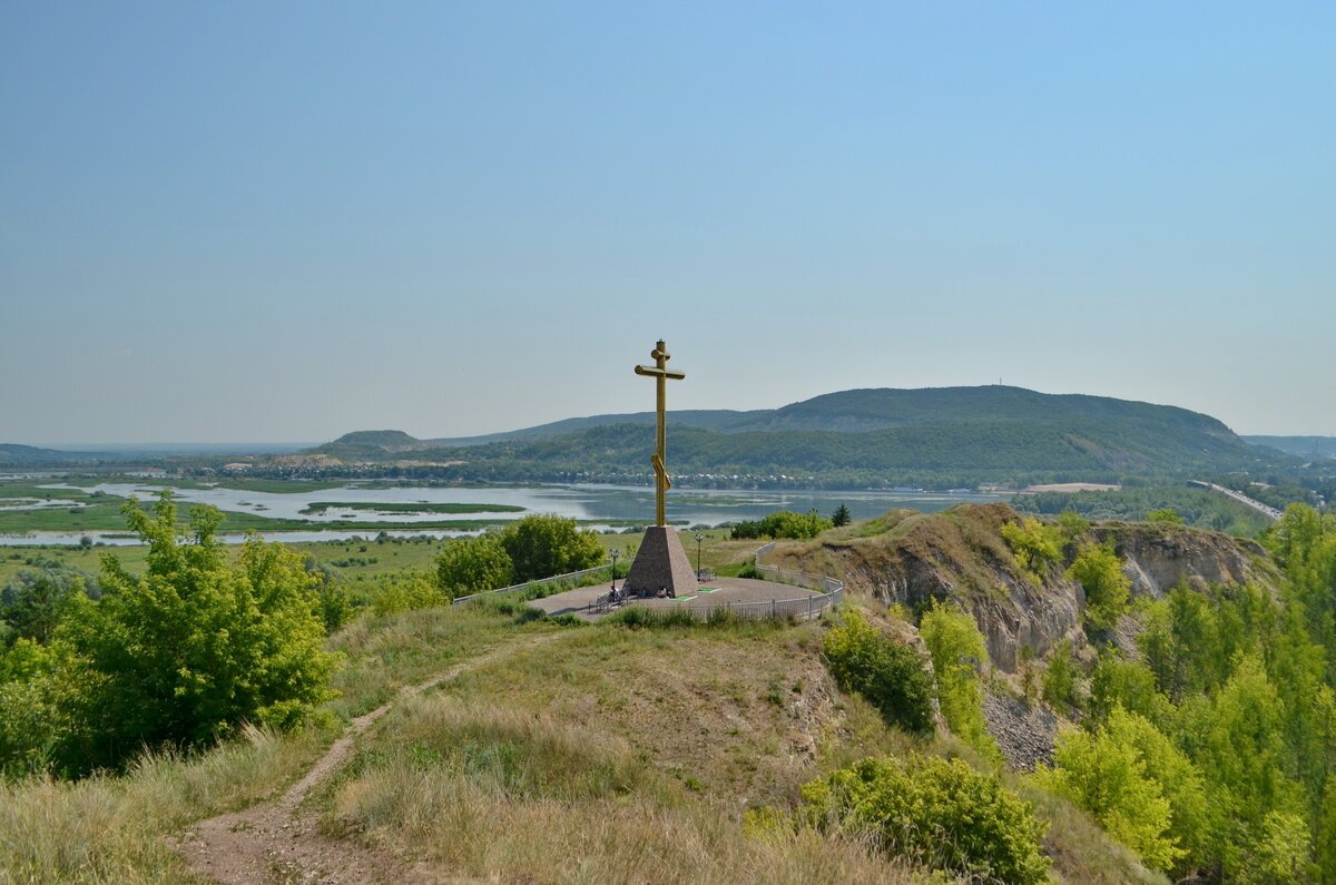 Царев курган