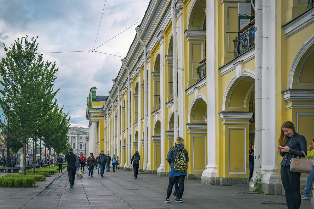 Гостиный двор спб