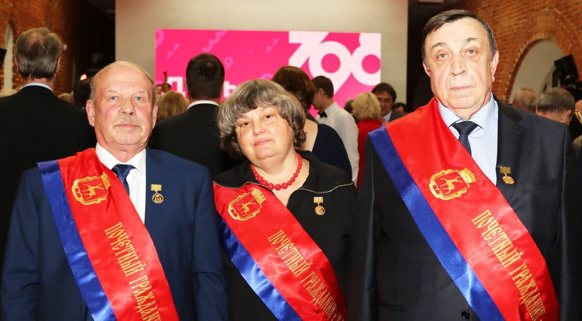 На фото: Сергей Варакса, Анна Гор, Борис Лазорин. Фото предоставлено управлением по связям с общественностью и СМИ гордумы