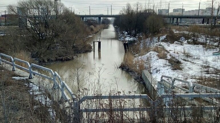 В те, уже далекие, времена Красненькая ещё не была такой грязно-серой.