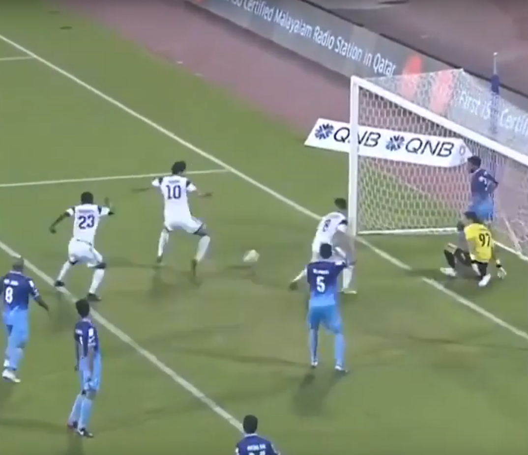 Самый напряжённый момент в матче  «Аль-Шахания» - «Аль-Сайлия»